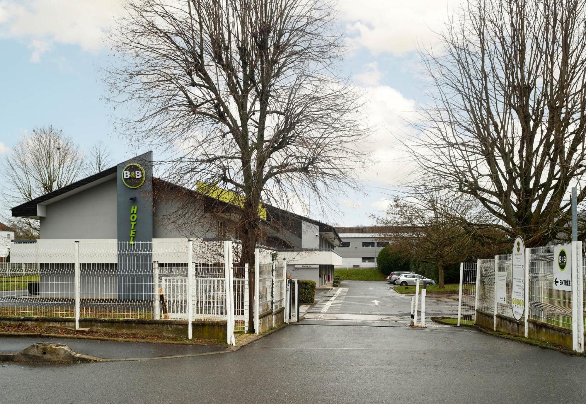 B&B Hotel Bretigny-Sur-Orge Bagian luar foto