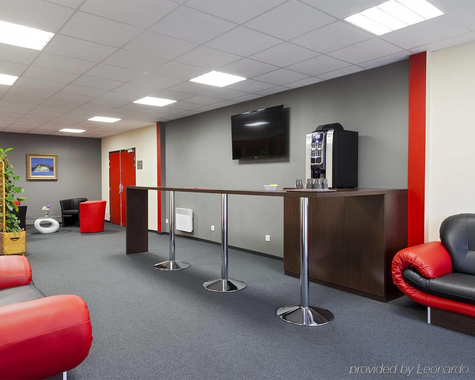 B&B Hotel Bretigny-Sur-Orge Bagian luar foto