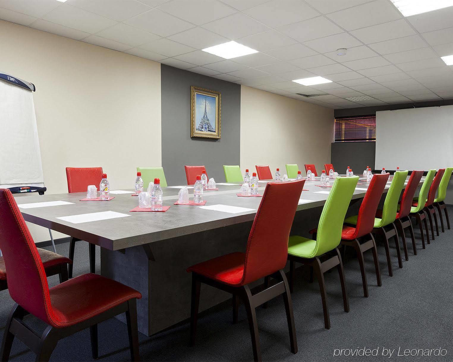 B&B Hotel Bretigny-Sur-Orge Bagian luar foto