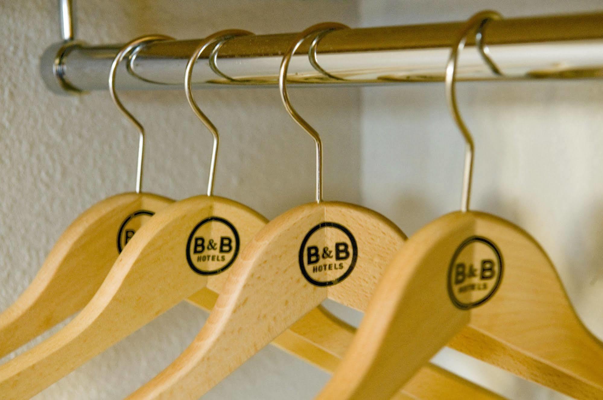B&B Hotel Bretigny-Sur-Orge Bagian luar foto