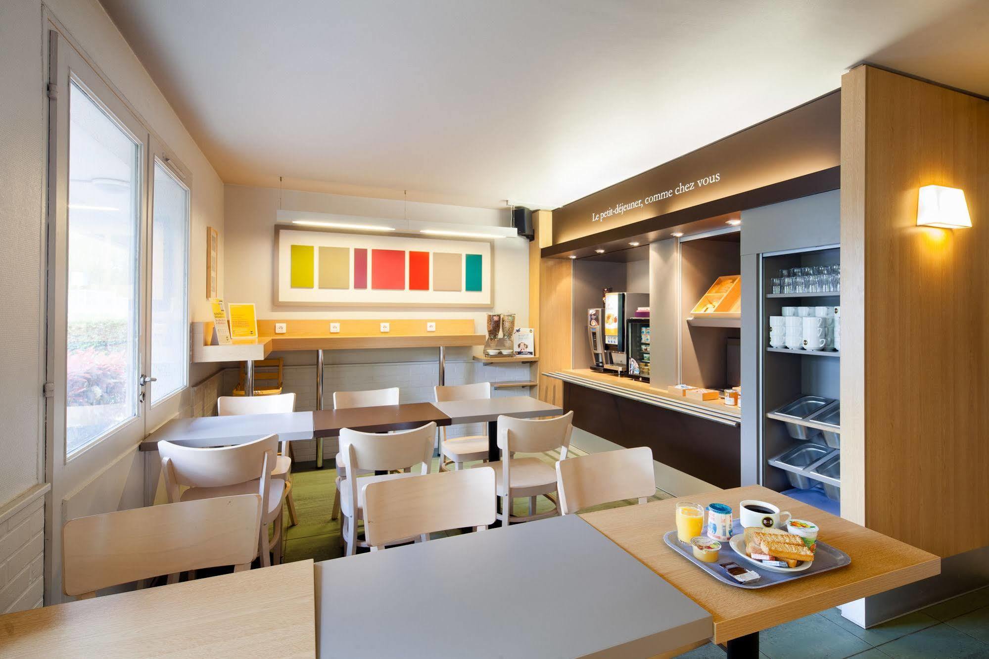 B&B Hotel Bretigny-Sur-Orge Bagian luar foto